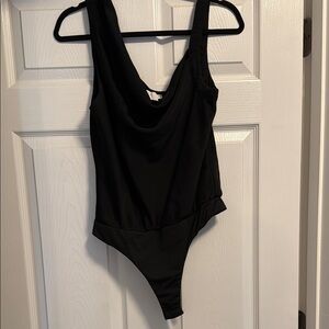 Women’s ASTR The Label black crowl neck bodysuit